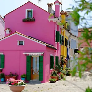 Night Galleria - Bed & Art In - The Pink House Hébergement de vacances Burano